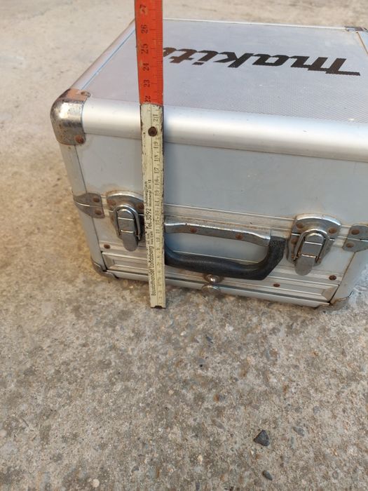 Cutie pentru bormasini makita