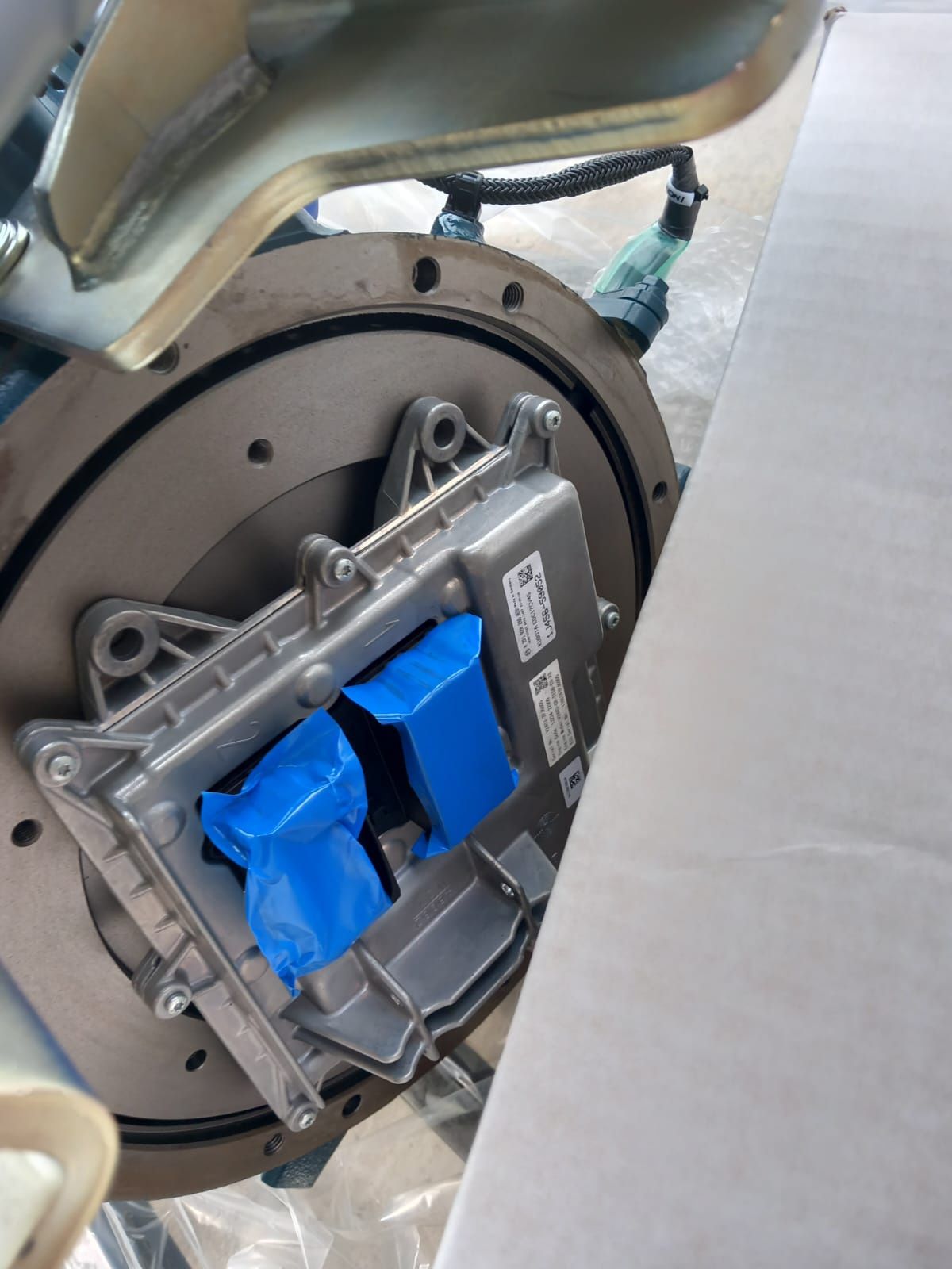 Motor Kubota V2403-CR-T-EW03