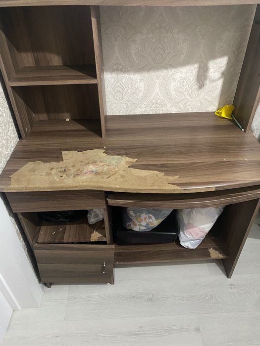 Компьютерный стол старый