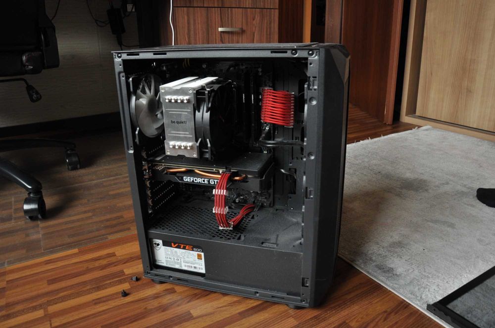 !Запазен! геймърски компютър [2.5 TB; 16 ram]