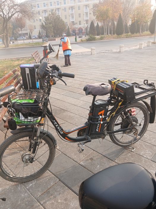 Электро велосапед сотилади иккита батаря бн