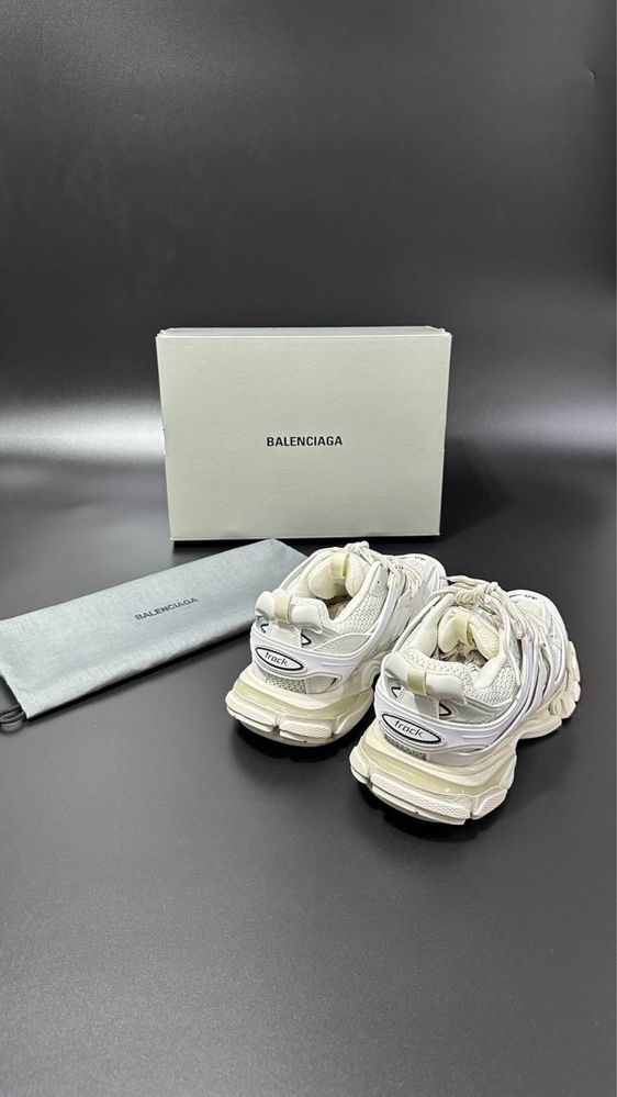 Adidasi Balenciaga Track 1