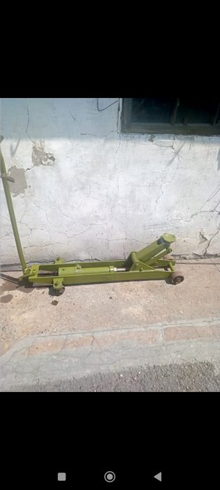 Большой Домкрат .