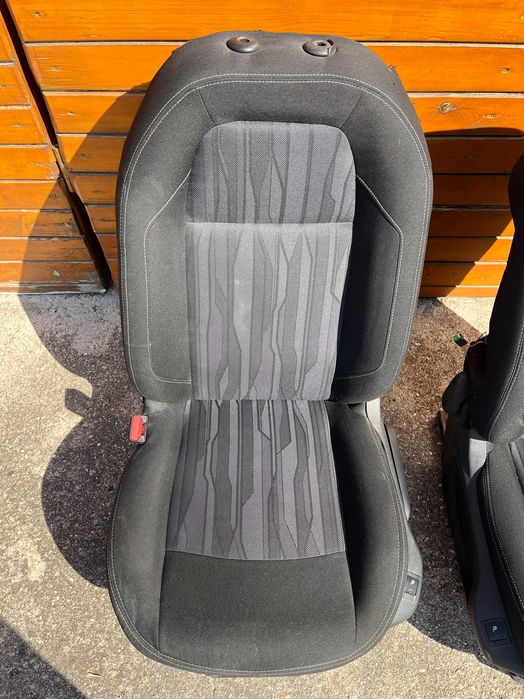 Предни седалки Peugeot Пежо 301 Citroen Ситроен C-Elysee pejo citroen