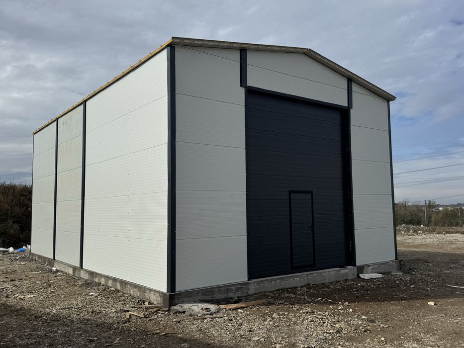 Vand Hala Metalica completa cu panouri sandwich URGENT