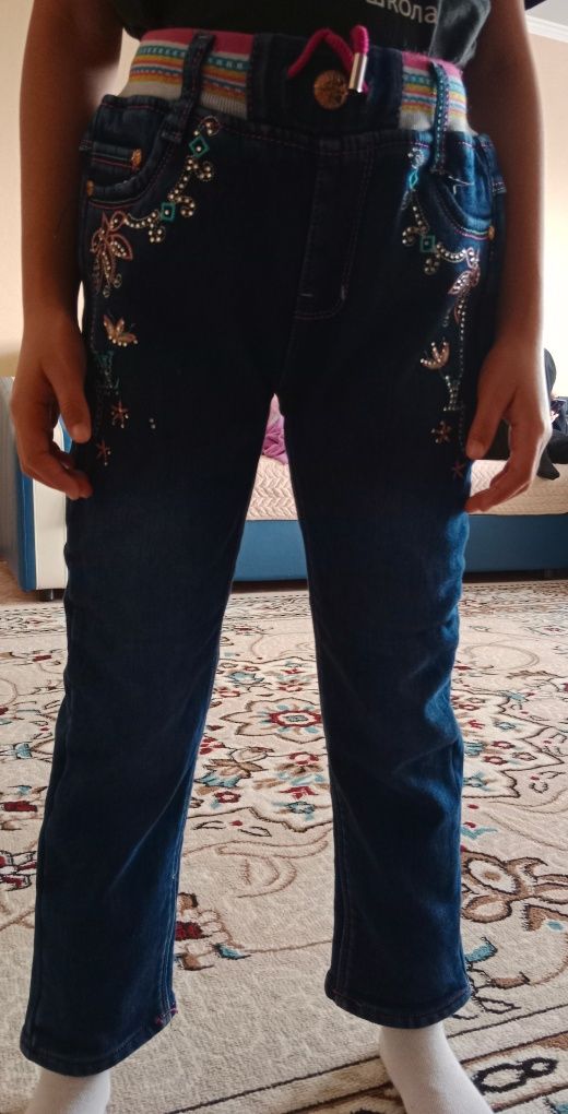 Новые джинсы на флисе девочке