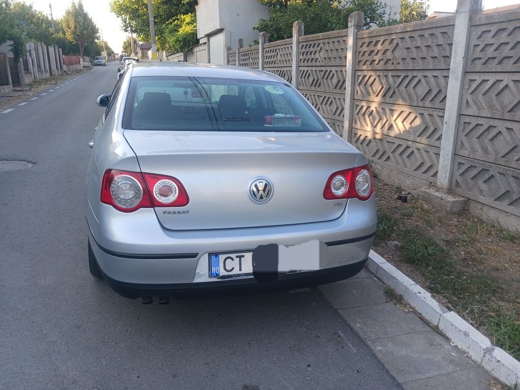 Vând Passat al 2 lea proprietar