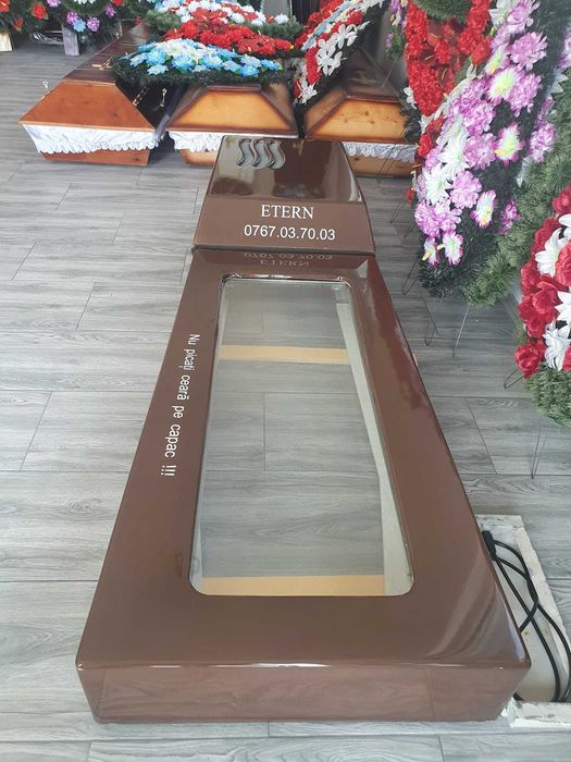 Capac frigorific / funerar / monumente funerare