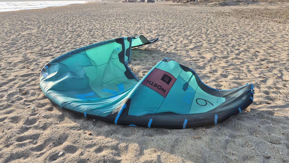 Kitesurf kite North Duotone Evo 9 metri
