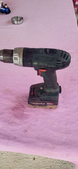 Masina de gaurit si isurubat cu acumulator MetaboSB 18L,18 V,1 x 5,5Ah