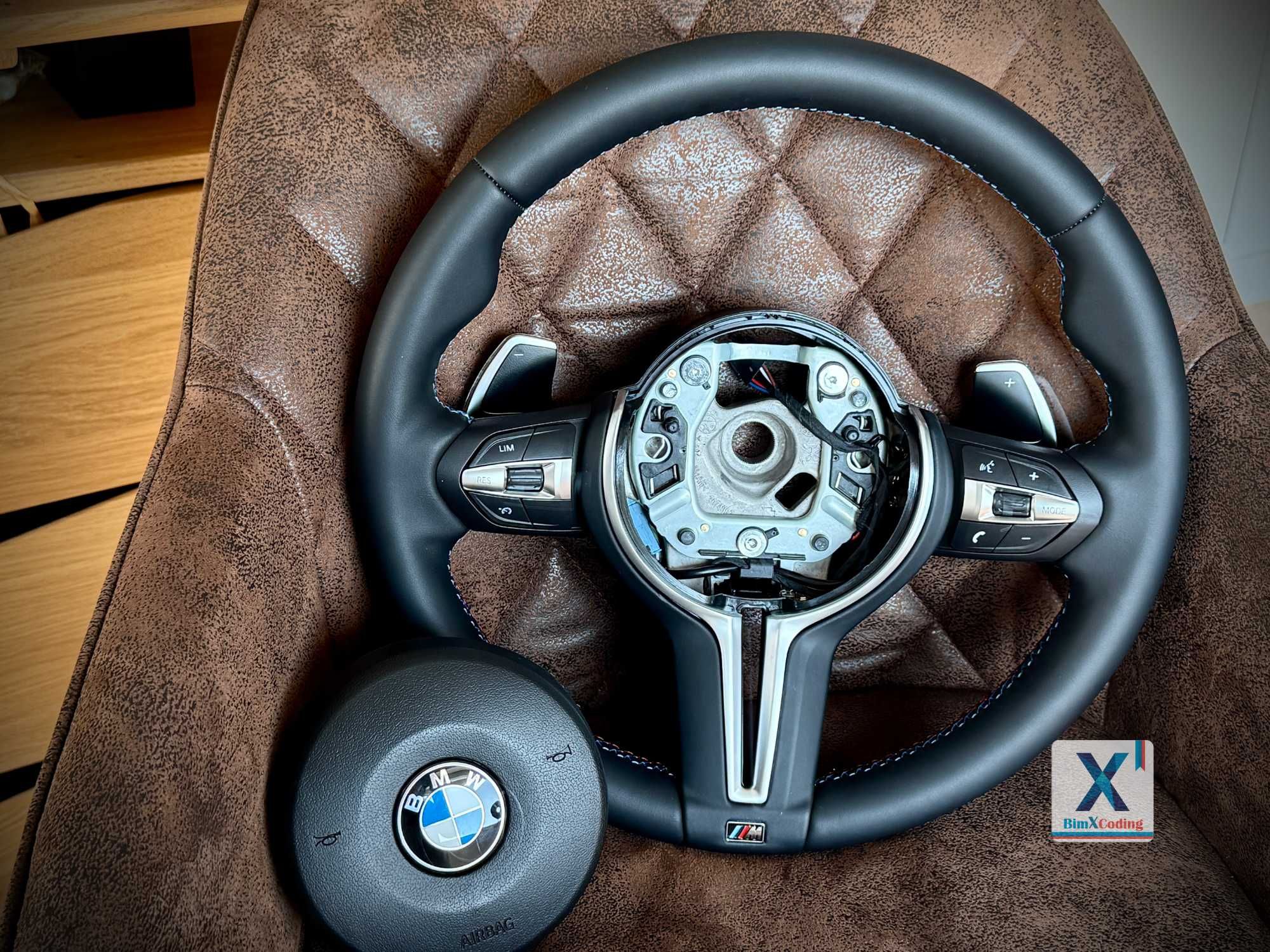Volan piele BMW M Sport cu padele F07 F10 F11 F06 F12 F13 F01 M5 M6