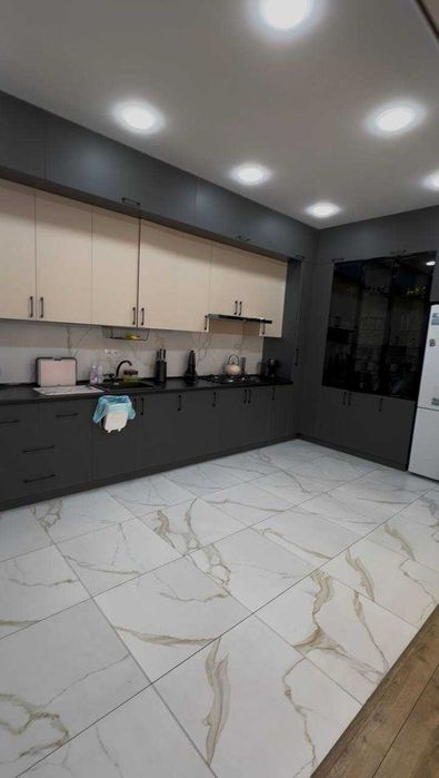 Угловой ховли, 6 соток, мулжал метро. Шахристан, фасад 33×18