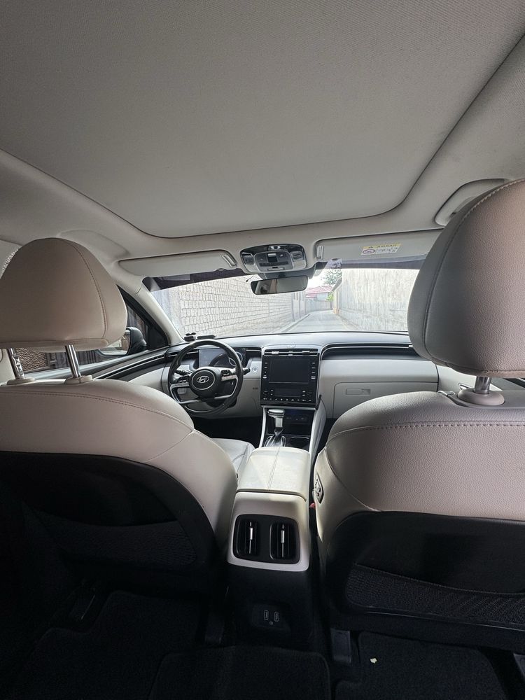 Hyundai tucson full