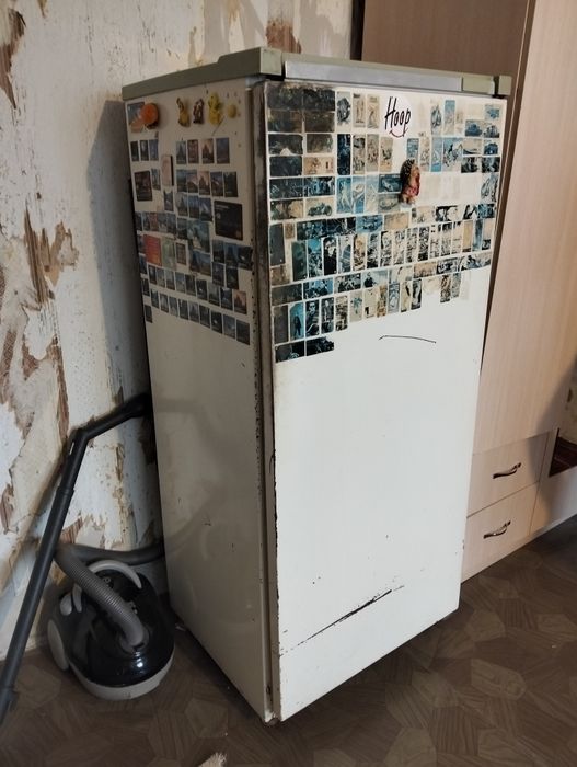 Продам холодильник