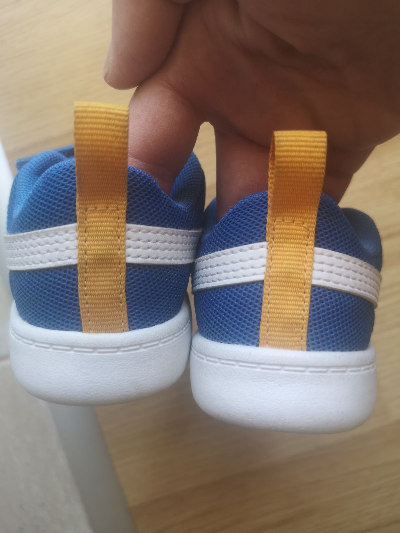 Маратонки Puma 23 номер