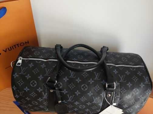 In stoc voiaj, geanta sport piele Louis Vuitton 1109.14