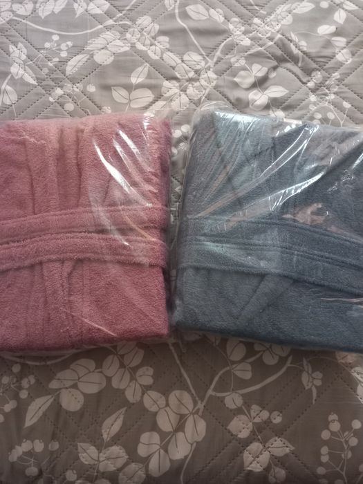 Дамски и мъжки халат