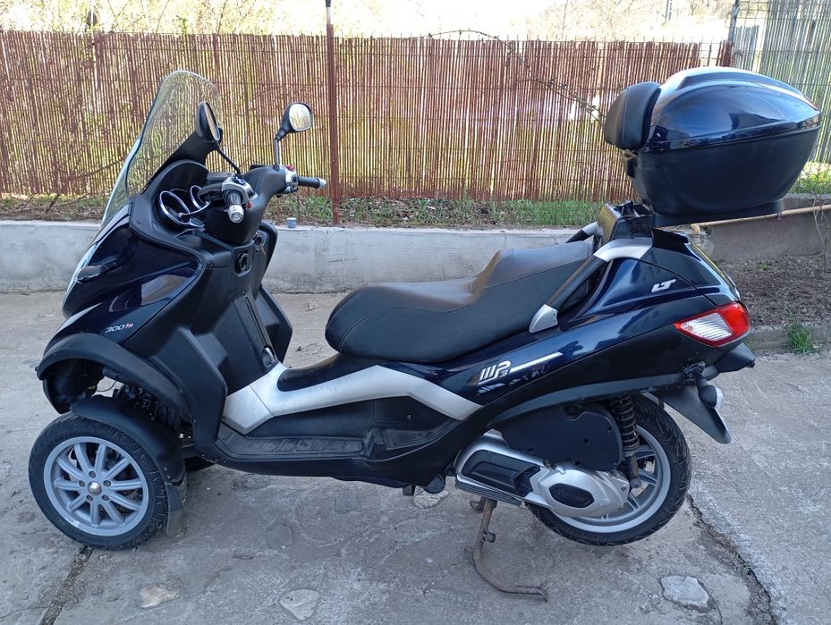 Piaggio mp3 LT cat A,B/schimb moto