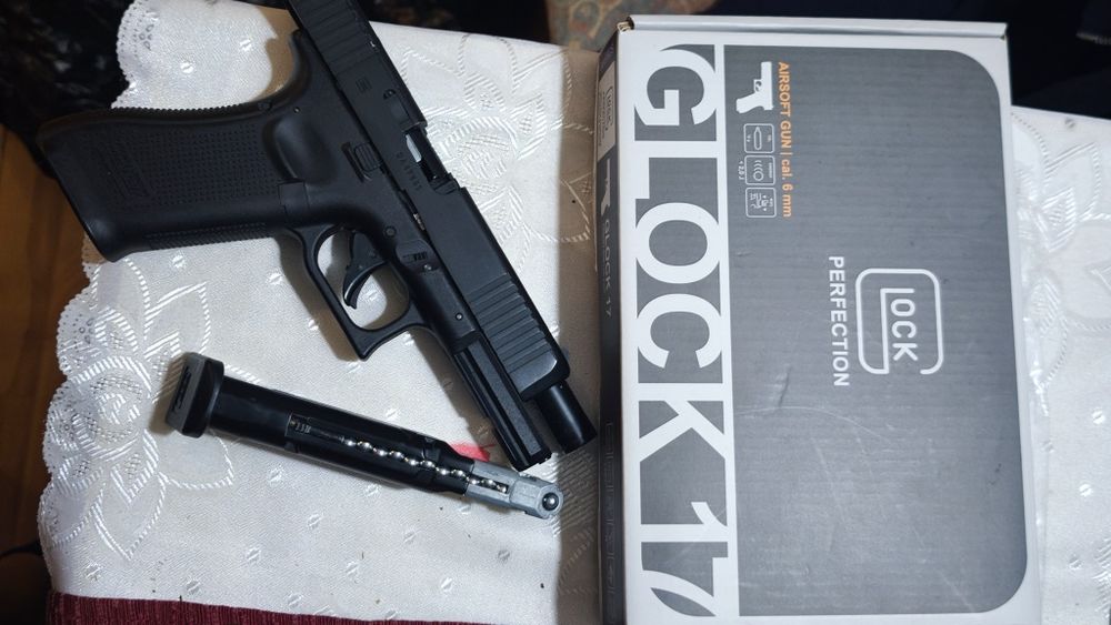Glock 17 Gen 5 AIRSOFT CO2