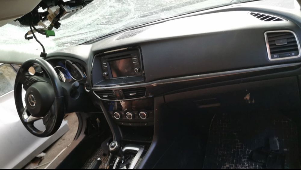 PLANSA DE BORD MAZDA 6 GJ 2013 2014 2015  2016 2017 piese dezmembrez