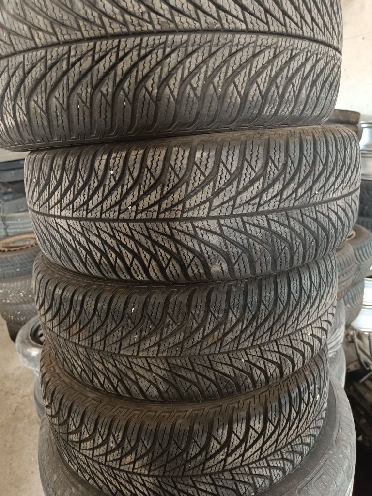 Гуми и джанти 15 16 17/ 205 55 16/195 65 15/185 60 15/195 50 15