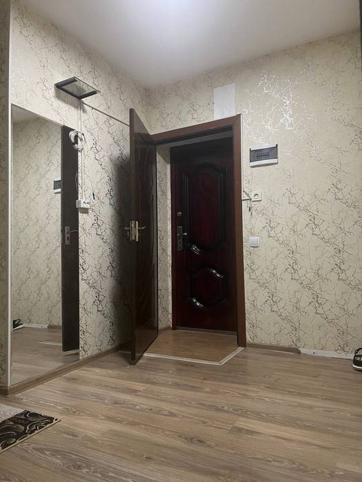 Чиланзар 15. Квартол 3/2/5 2*6 балкон кирпичный дом