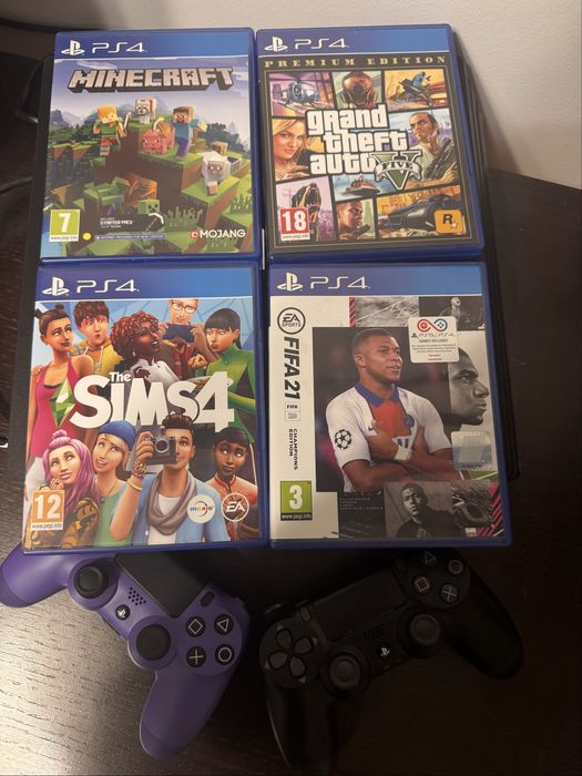 vand playstation 4 pro 1TB , 2 console , 4 jocuri
