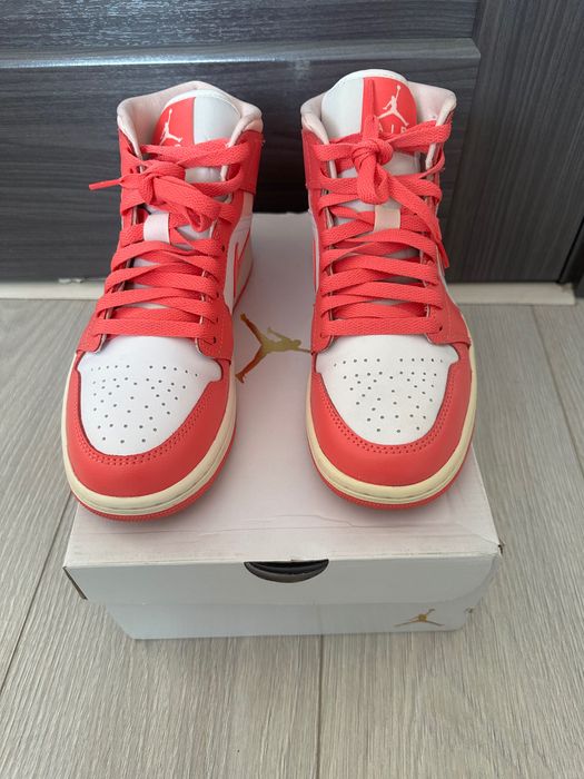 Нови кецове Nike Air Jordan