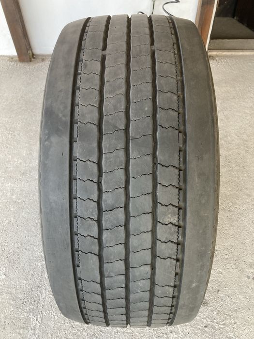Гума за камион 355-50-22.5