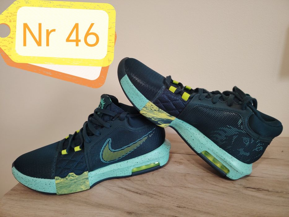 Nike LeBron witness 8 diferite modele