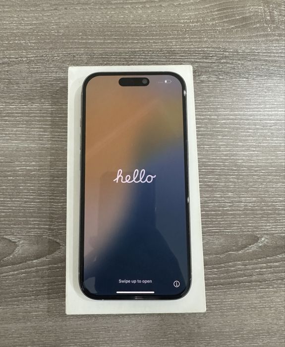 Iphone 15 pro в идеальном состояний