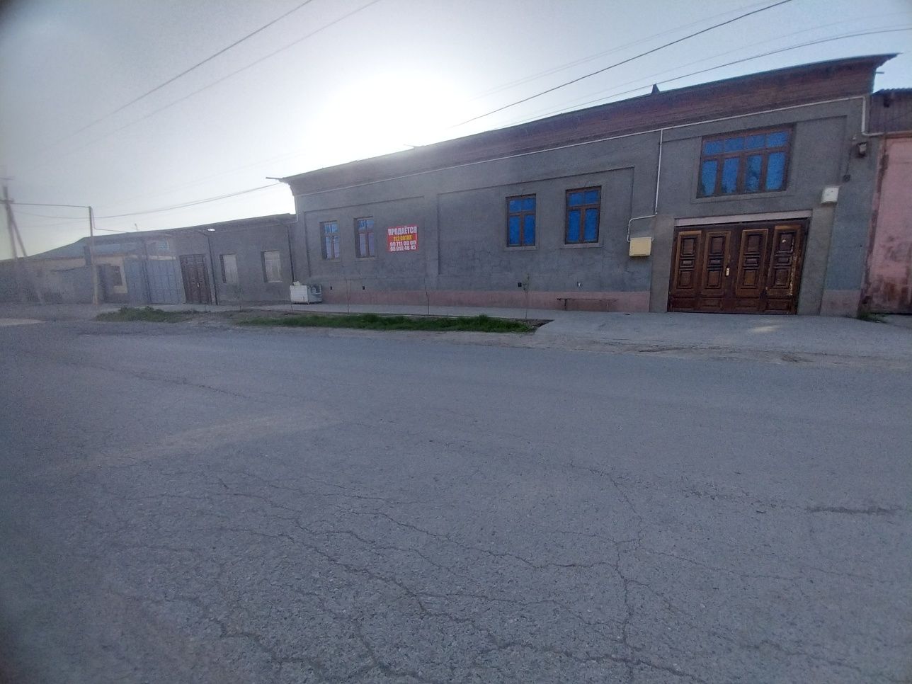 Sklad uchun Uy sotiladi. Продаётся дом . Назарбек катта ховли