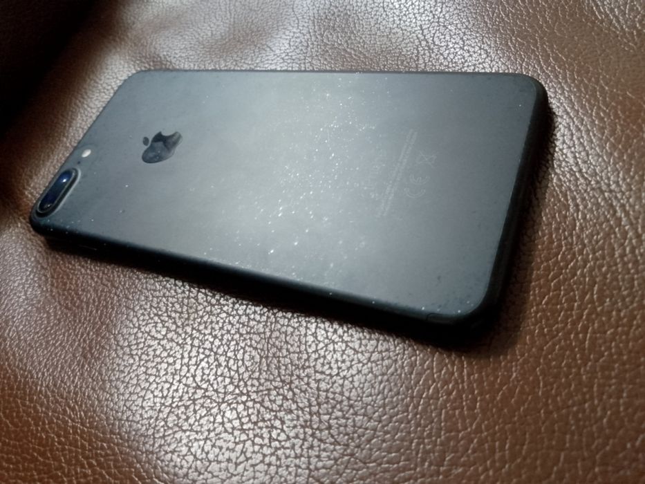 Vând iPhone 7 plus ,in stare buna...preț negociabil !
