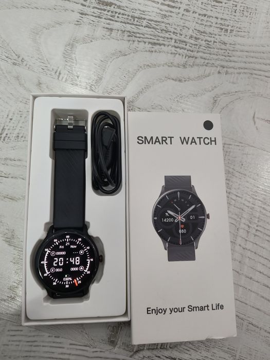 Смарт часовник smart watch
