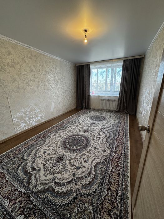 Сдам 1-комнатную (49 кв.м) квартиру на длительный срок