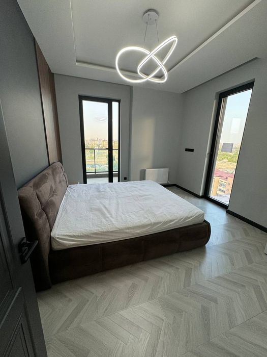 ЖК Parkwood Нукусская 3х комнатная евроремонт 82м² отличное расположен