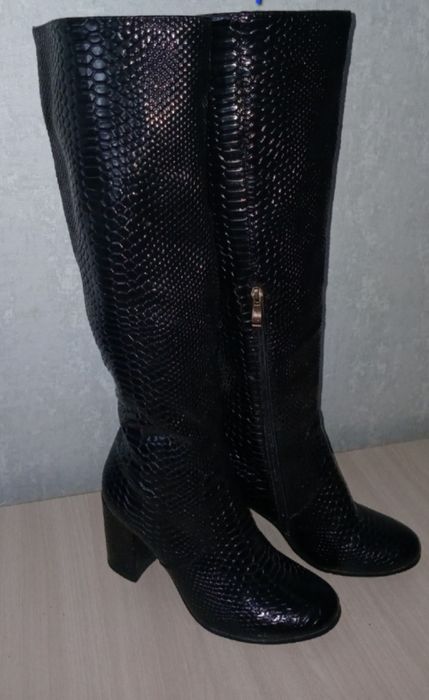 Демисезонные сапоги