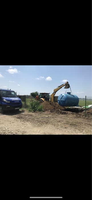 Inchiriem buldoexcavator