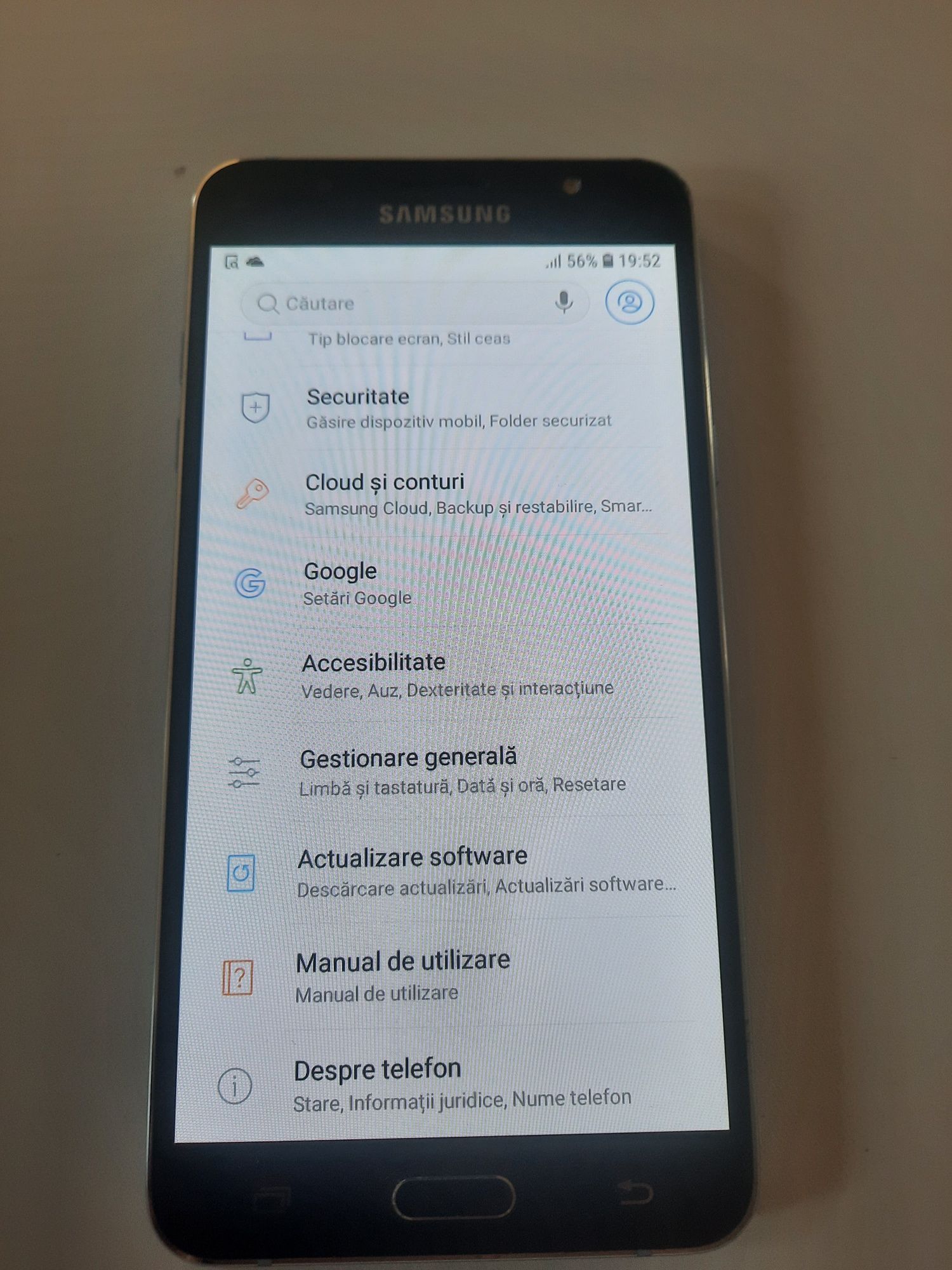 Telefon Samsung J7 2016