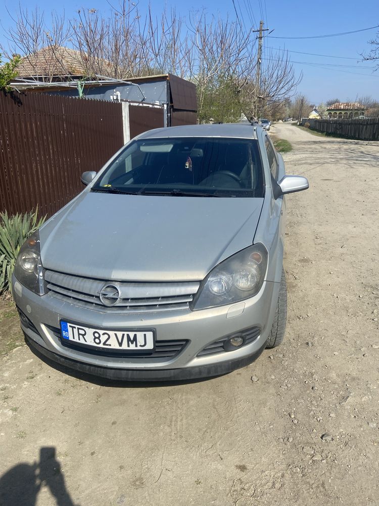 Opel astra gtc-renault laguna2