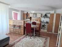 Închiriez apartament 3 cam. etj. 2/8, mobilat , Păcurari la stradă