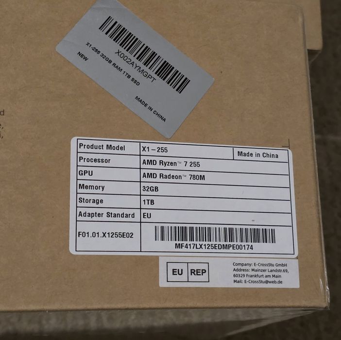 MINISFORUM AI X1-255 Mini PC Ryzen 7 255  up to 4,9 GHz,Radeon780