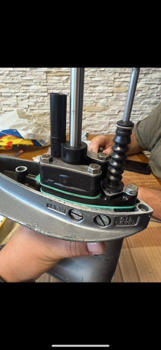 Moror pentru barca de 4cp model MARINER