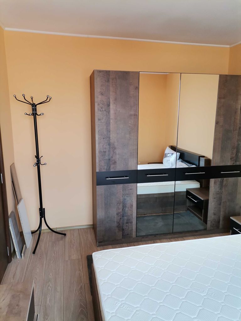 Продава се Тристаен апартамент в София, Зона Б-18 - 80 кв.м за 10 €/кв.м - Снимка #6