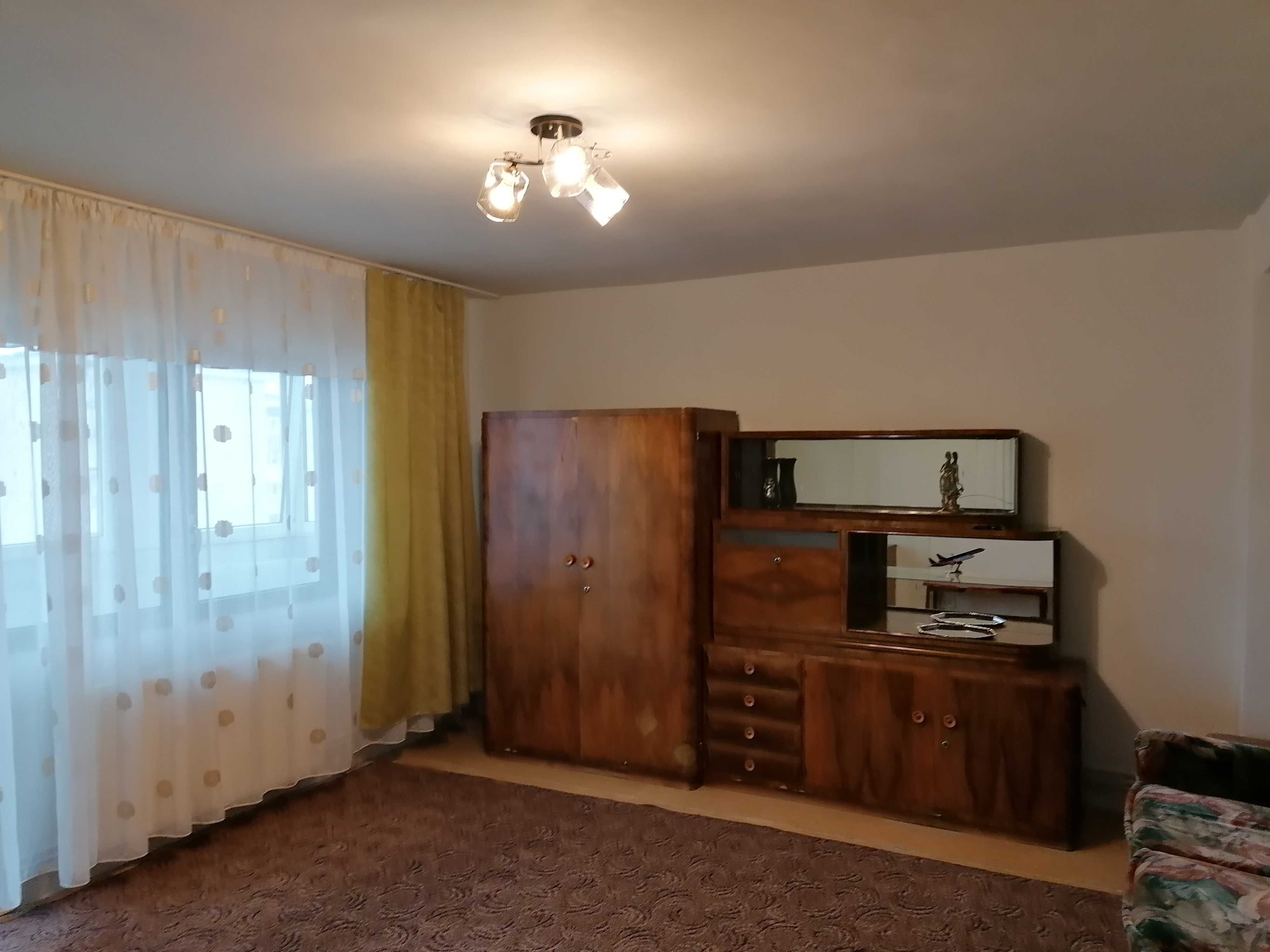 Vând apartament 2 camere