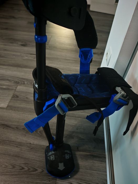 Orteza  iWalk 3.0 – dispozitiv hands-free pentru mers