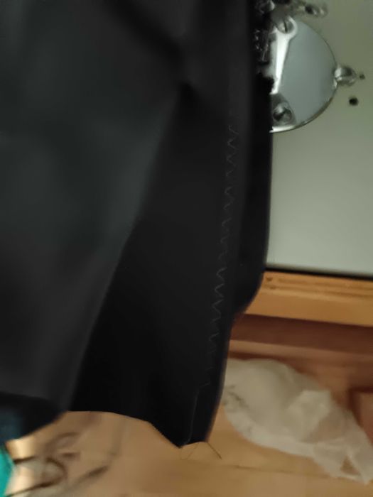 Домашна масивна шевна машина Хускварна.