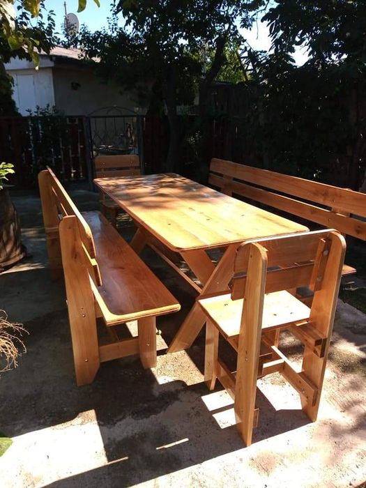 Mese pentru exterior