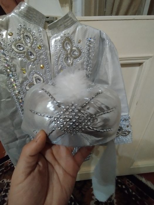 Детский праздничный халат ручной работа. Зар чўпон, Zar chopon.