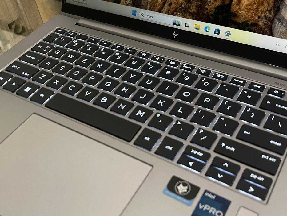 HP ZBook 14 G10 Core i7-1365U озу16гб 512ssd Nvidio Quadro RTX A500